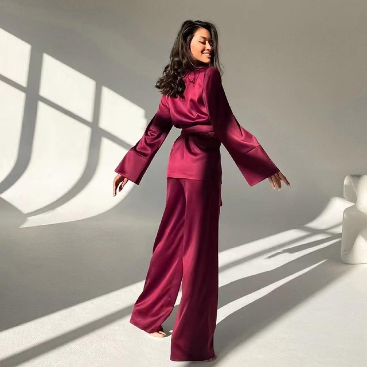 2023 Pigiama di colore solido per le donne Set di abiti a maniche lunghe Abbigliamento per la casa da donna Tailleur pantalone C