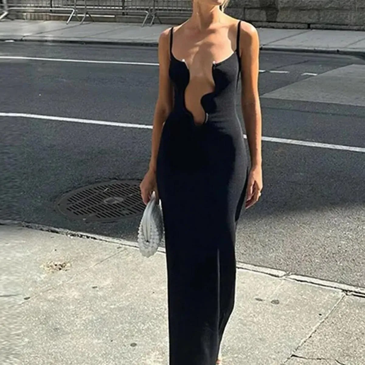 Abito maxi con scollo a V profondo moda per donna 2024 Abito longuette scava fuori slip Abito longuette aderente femminile elega