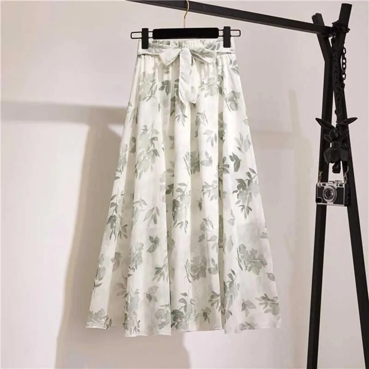 Gonna lunga da donna per il 2023 Primavera Estate Lady Style Bianco Nero Chiffon Sun School Gonna longuette a vita alta Femalesk