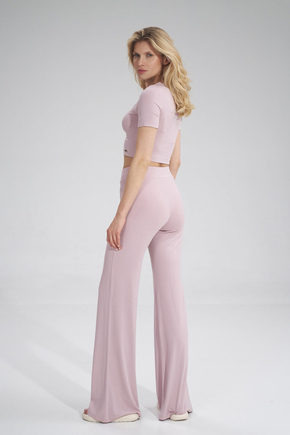 Pantaloni da donna model 154718 Figl