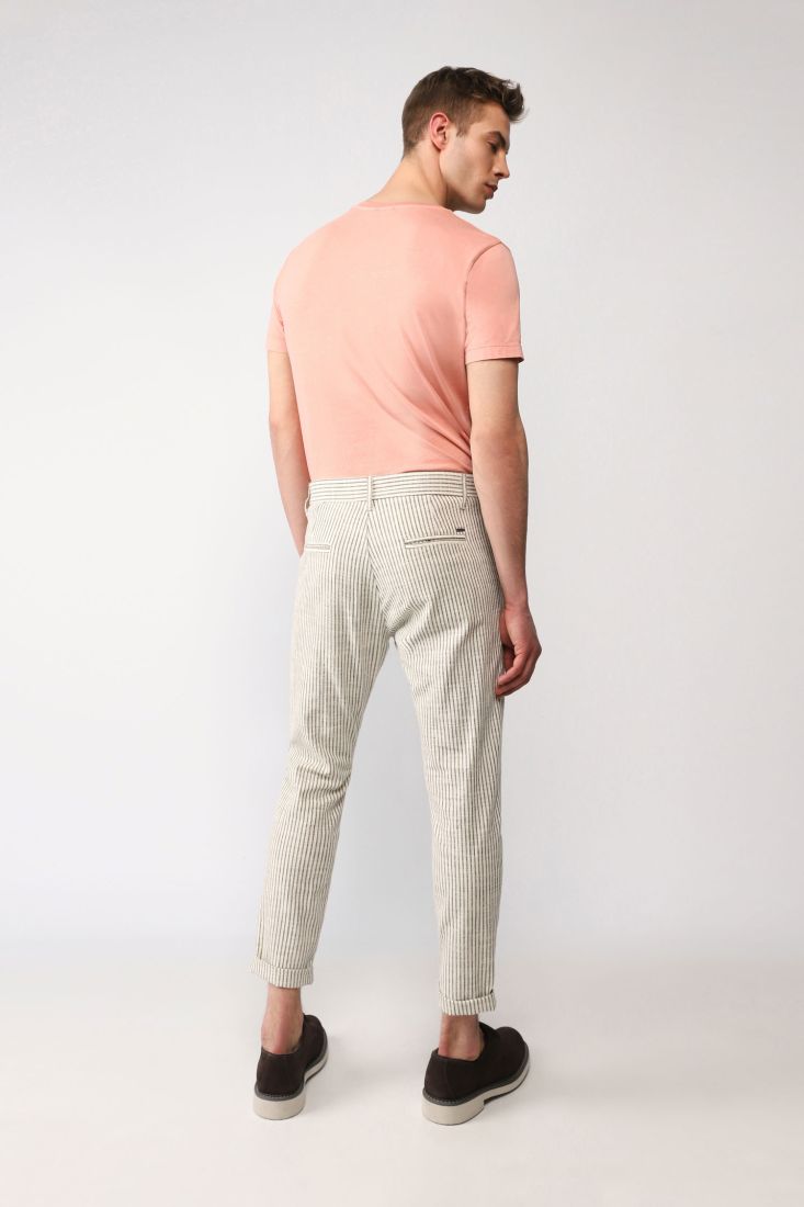 Pantaloni straight a righe con tasche americane